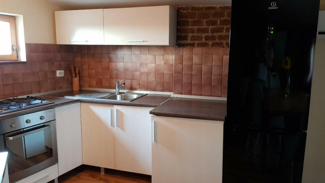 Ferienwohnung Apartament Central Oradea Exterior foto